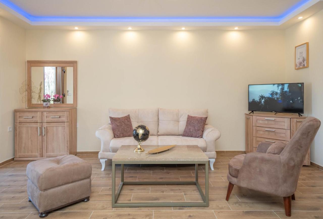 Apartment Vento Di Bocche II โกตอร์ ภายนอก รูปภาพ