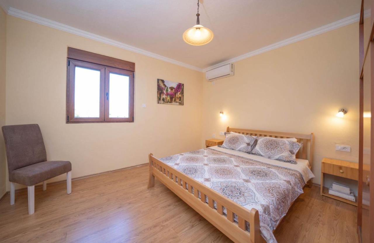 Apartment Vento Di Bocche II โกตอร์ ภายนอก รูปภาพ